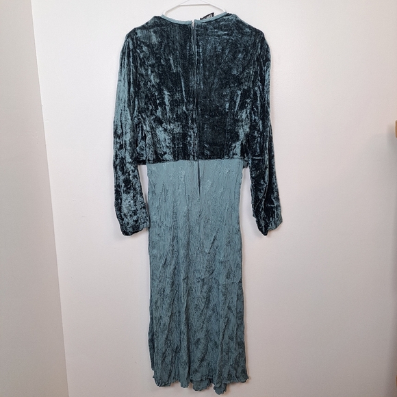BILA Blue Crushed Velvet Whimsygoth 90s Long Sleeve Cardigan Maxi Dress Large - Picture 2 of 6